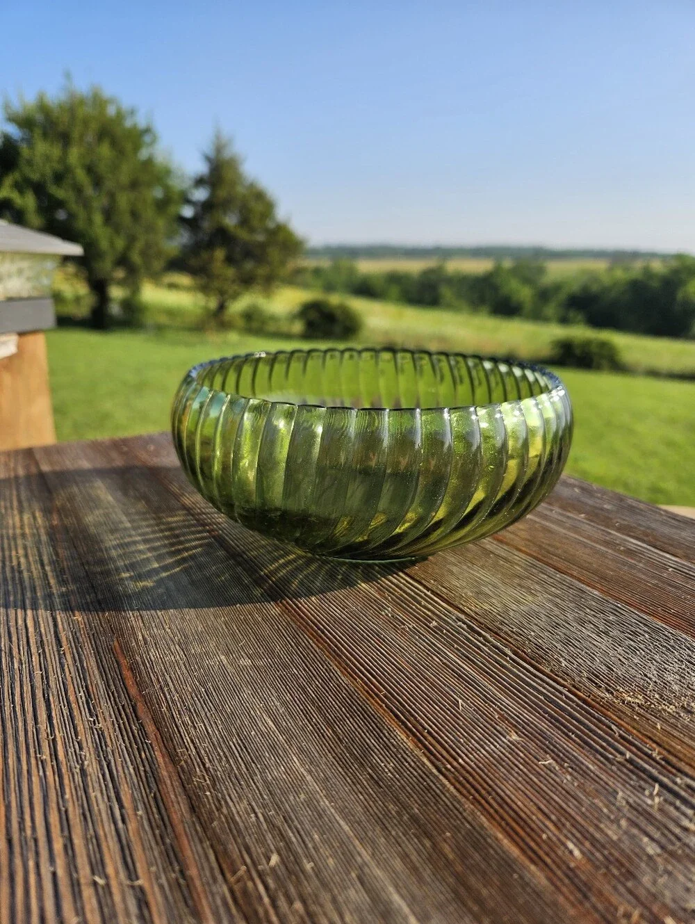 Green glass bowl with vertical ribbed texture #glassbowl #ribbed